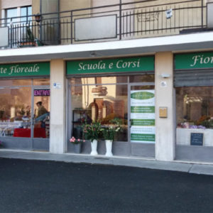 Vercelli Corsi fioristi Wedding planner Scuola Arte floreale